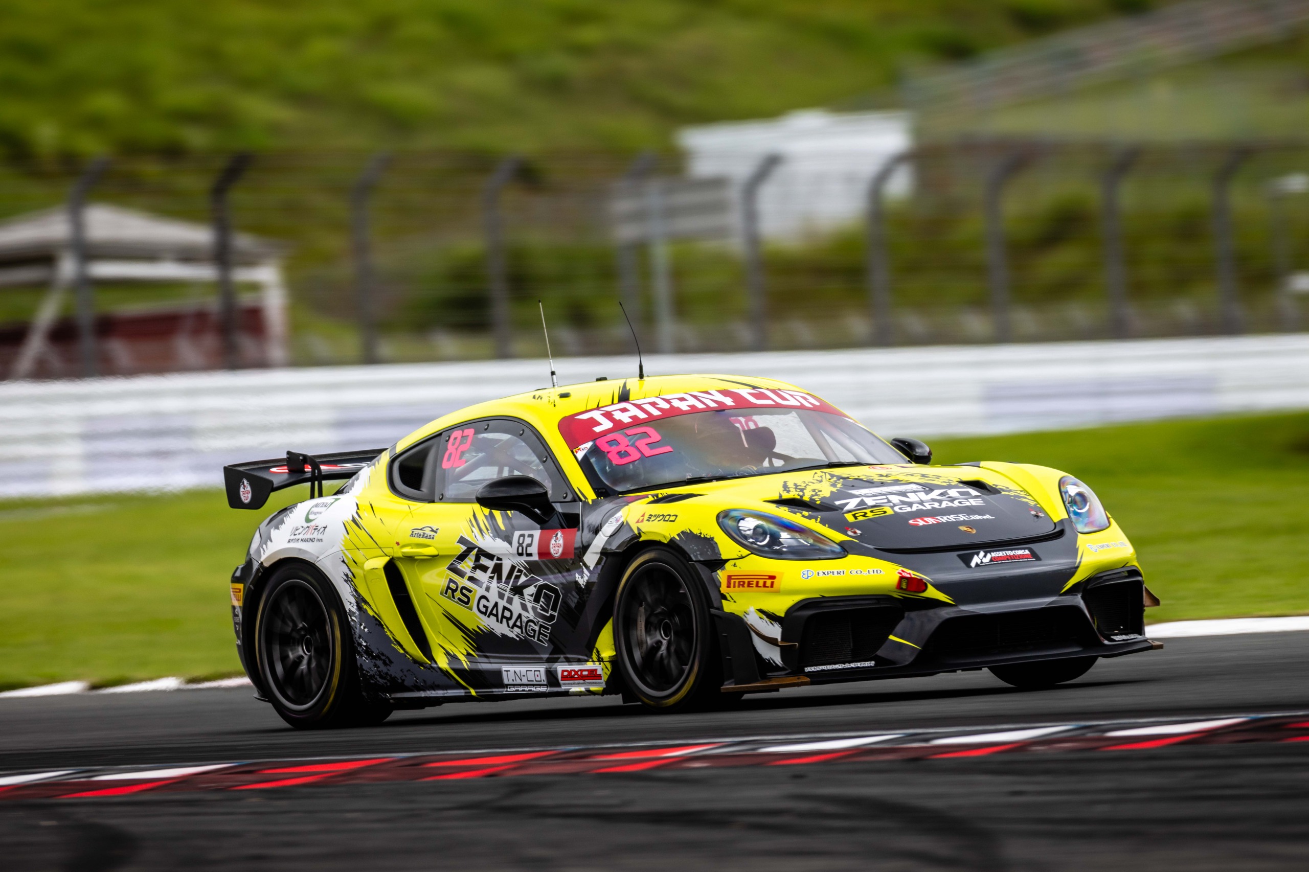 ポン太朗 富士：濱口弘と川端伸太朗がそれぞれポール！82号車がGT4ダブルポール